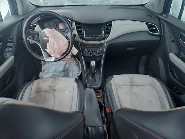 3GNCJLSB6JL176265 2018 CHEVROLET TRAX - Image 8