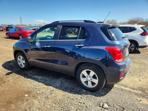 3GNCJLSB6JL179036 2018 CHEVROLET TRAX - Image 2