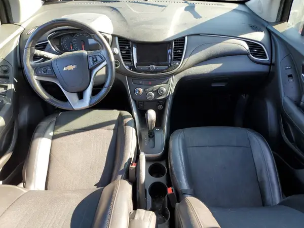3GNCJLSB6JL205165 2018 CHEVROLET TRAX - Image 8