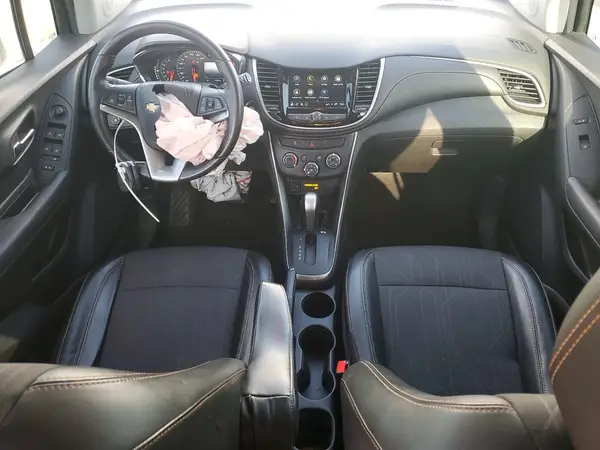 3GNCJLSB6JL220913 2018 CHEVROLET TRAX - Image 8
