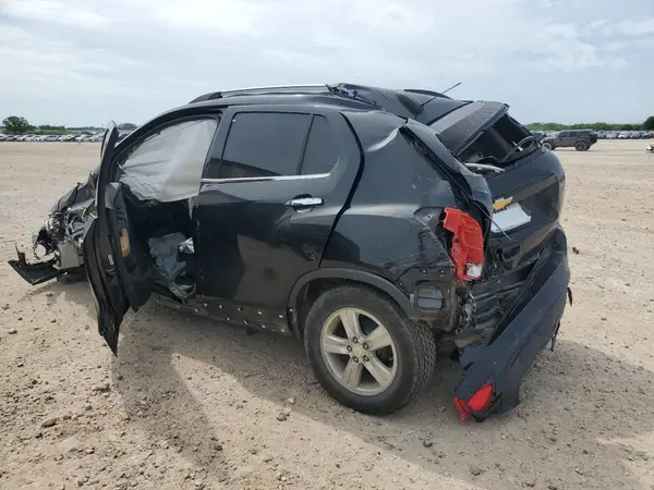 3GNCJLSB6JL252499 2018 CHEVROLET TRAX - Image 2