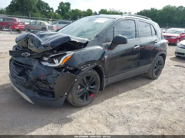 3GNCJLSB6JL312376 2018 CHEVROLET TRAX - Image 2