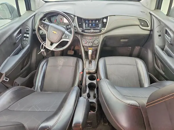 3GNCJLSB6JL333518 2018 CHEVROLET TRAX - Image 8