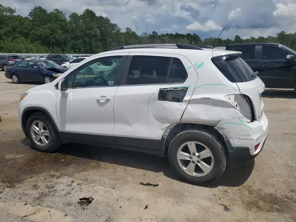 3GNCJLSB6JL367474 2018 CHEVROLET TRAX - Image 2
