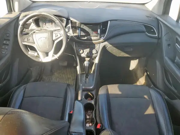 3GNCJLSB6JL375509 2018 CHEVROLET TRAX - Image 8
