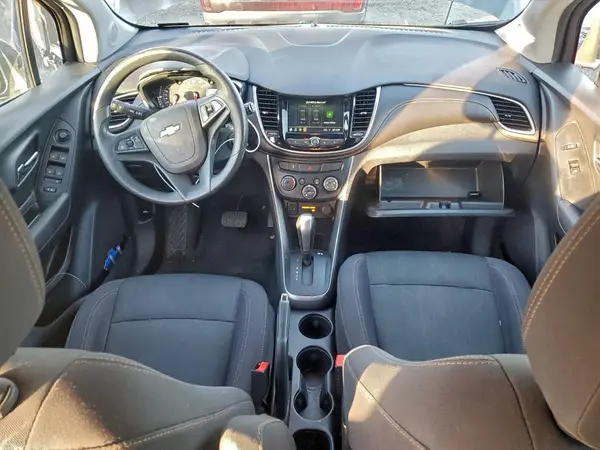 3GNCJLSB6JL397381 2018 CHEVROLET TRAX - Image 8