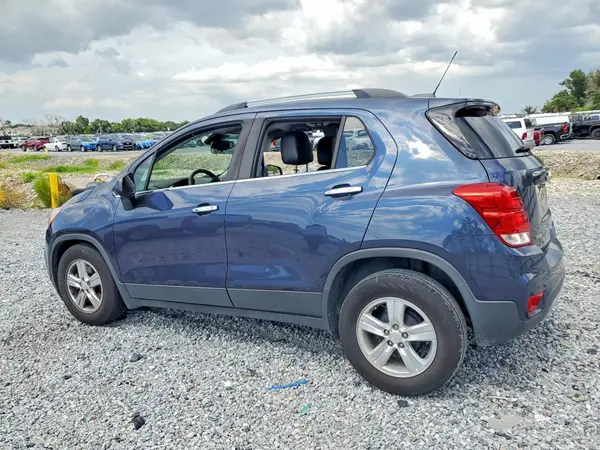 3GNCJLSB6JL398739 2018 CHEVROLET TRAX - Image 2