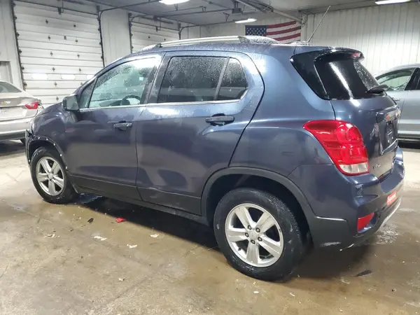 3GNCJLSB6KL114740 2019 CHEVROLET TRAX - Image 2