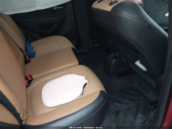 3GNCJLSB6KL132445 2019 CHEVROLET TRAX - Image 8