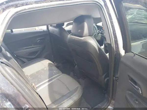 3GNCJLSB6KL168197 2019 CHEVROLET TRAX - Image 8
