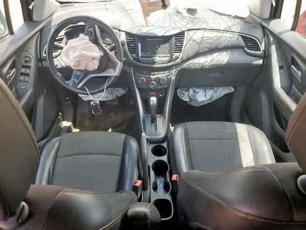 3GNCJLSB6KL173528 2019 CHEVROLET TRAX - Image 8