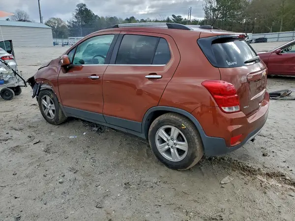 3GNCJLSB6KL238457 2019 CHEVROLET TRAX - Image 2