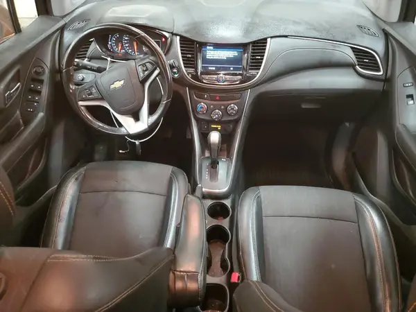 3GNCJLSB6KL246106 2019 CHEVROLET TRAX - Image 8