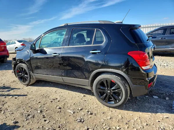 3GNCJLSB6KL311424 2019 CHEVROLET TRAX - Image 2