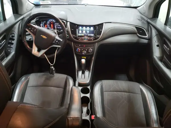 3GNCJLSB6KL325873 2019 CHEVROLET TRAX - Image 8