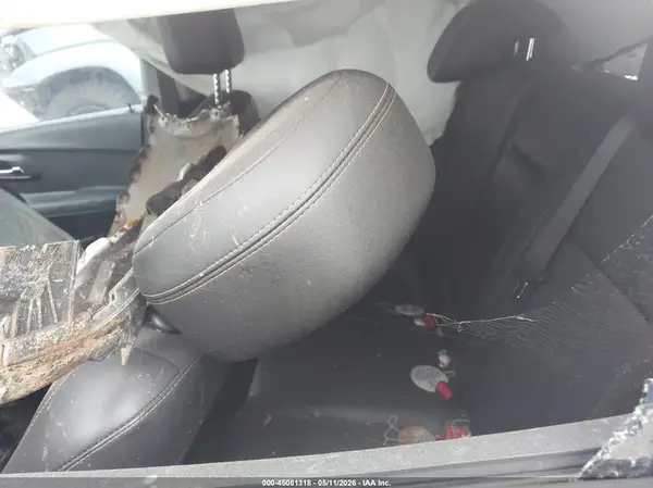 3GNCJLSB6KL329826 2019 CHEVROLET TRAX - Image 8