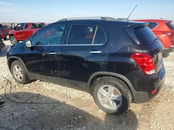 3GNCJLSB6KL357254 2019 CHEVROLET TRAX - Image 2