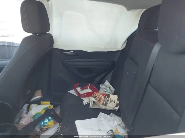 3GNCJLSB6KL365001 2019 CHEVROLET TRAX - Image 8