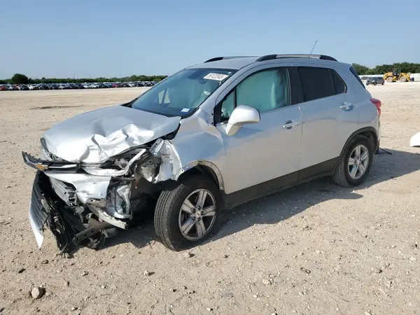 3GNCJLSB6KL369470 2019 CHEVROLET TRAX - Image 1