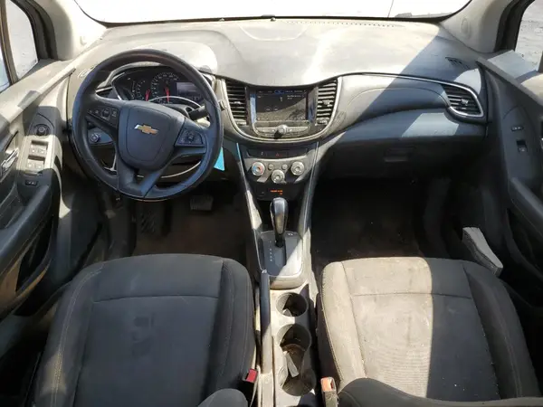 3GNCJLSB6KL370098 2019 CHEVROLET TRAX - Image 8