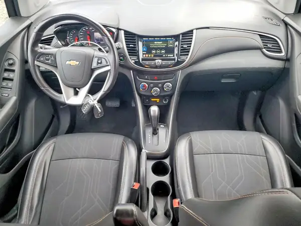 3GNCJLSB6KL371803 2019 CHEVROLET TRAX - Image 8