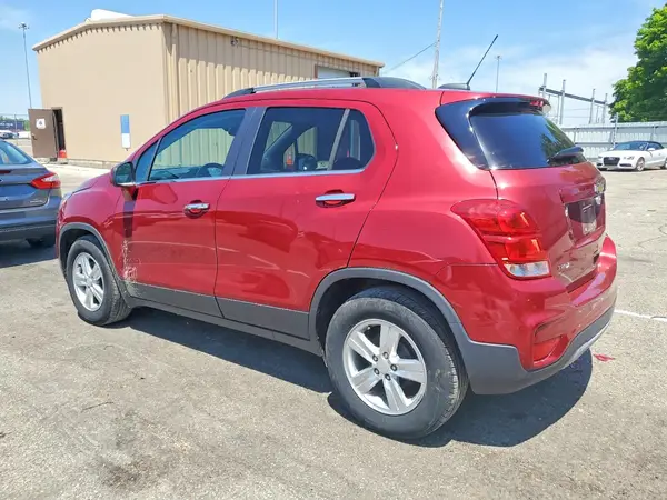 3GNCJLSB6KL372241 2019 CHEVROLET TRAX - Image 2