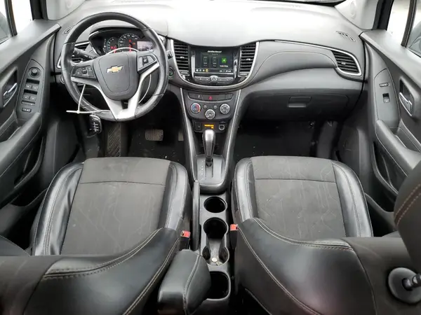 3GNCJLSB6KL402130 2019 CHEVROLET TRAX - Image 8