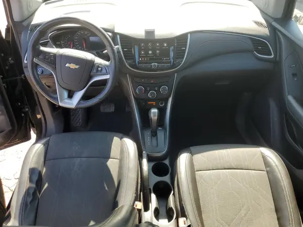 3GNCJLSB6KL402158 2019 CHEVROLET TRAX - Image 8