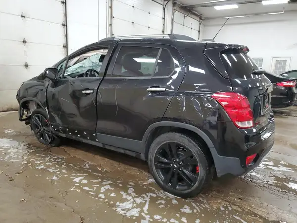 3GNCJLSB6LL139865 2020 CHEVROLET TRAX - Image 2