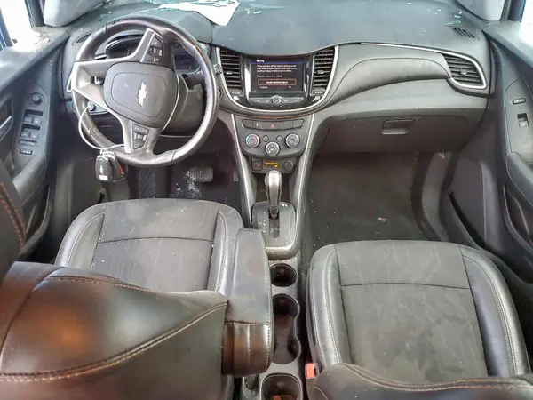 3GNCJLSB6LL139865 2020 CHEVROLET TRAX - Image 8