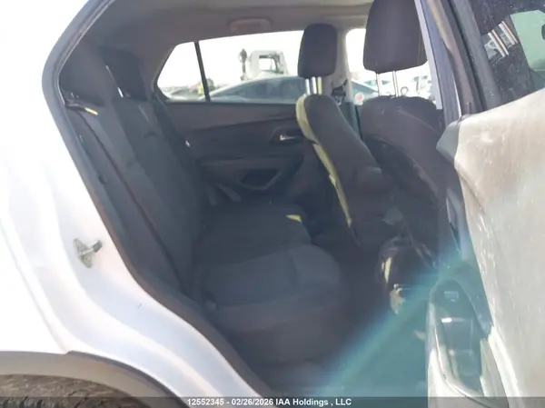 3GNCJLSB6LL147979 2020 CHEVROLET TRAX - Image 8