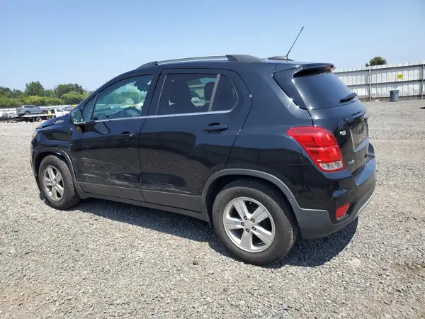 3GNCJLSB6LL182117 2020 CHEVROLET TRAX - Image 2