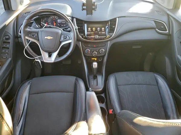 3GNCJLSB6LL209834 2020 CHEVROLET TRAX - Image 8