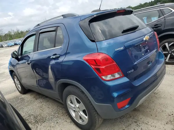3GNCJLSB6LL225211 2020 CHEVROLET TRAX - Image 2