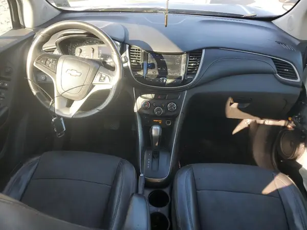 3GNCJLSB6LL244714 2020 CHEVROLET TRAX - Image 8