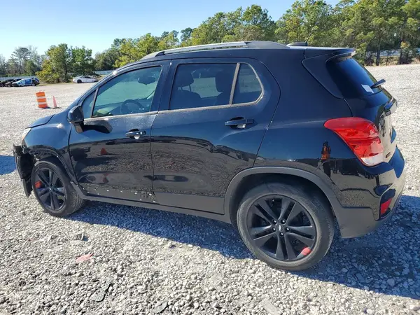 3GNCJLSB6LL283240 2020 CHEVROLET TRAX - Image 2