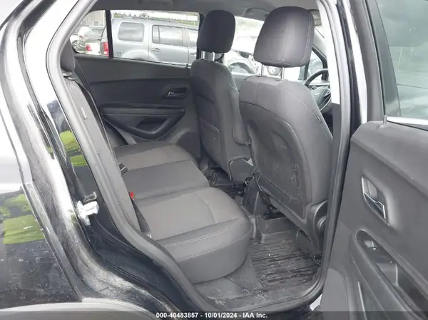 3GNCJLSB6LL336180 2020 CHEVROLET TRAX - Image 8