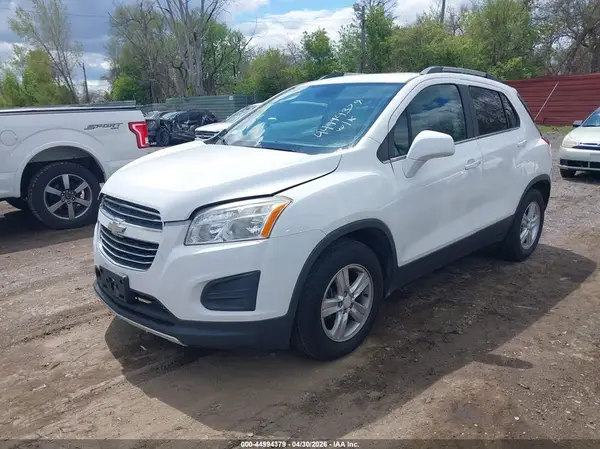 3GNCJLSB7GL127519 2016 CHEVROLET TRAX - Image 2