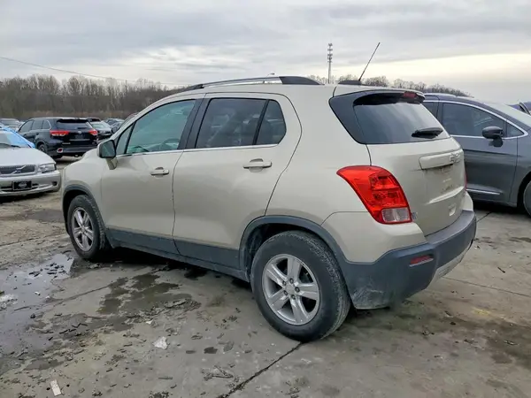 3GNCJLSB7GL127777 2016 CHEVROLET TRAX - Image 2