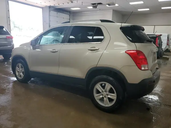 3GNCJLSB7GL171164 2016 CHEVROLET TRAX - Image 2
