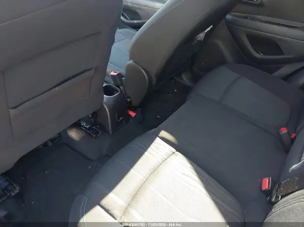 3GNCJLSB7GL198977 2016 CHEVROLET TRAX - Image 8