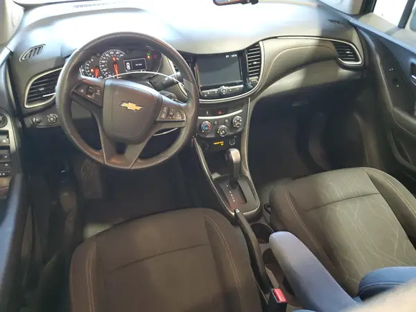 3GNCJLSB7HL130678 2017 CHEVROLET TRAX - Image 8