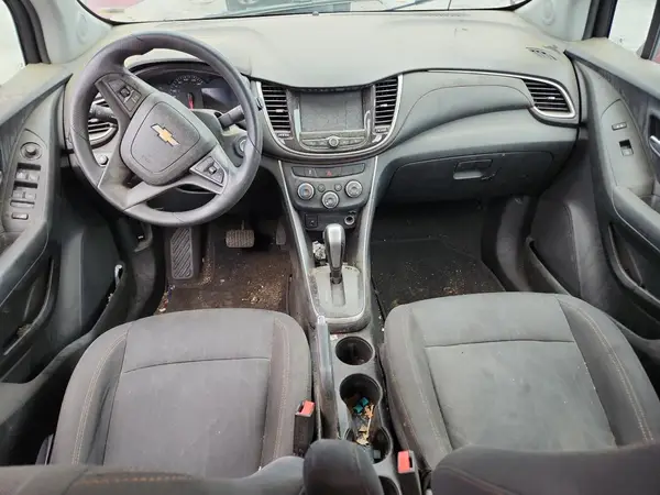 3GNCJLSB7HL155810 2017 CHEVROLET TRAX - Image 8