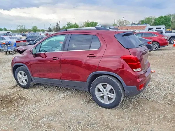 3GNCJLSB7HL156469 2017 CHEVROLET TRAX - Image 2