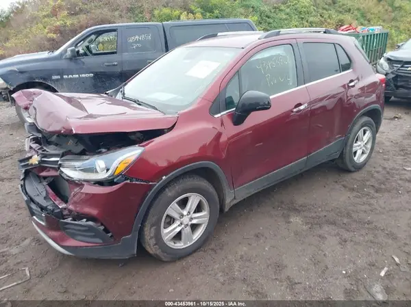 3GNCJLSB7HL178925 2017 CHEVROLET TRAX - Image 2