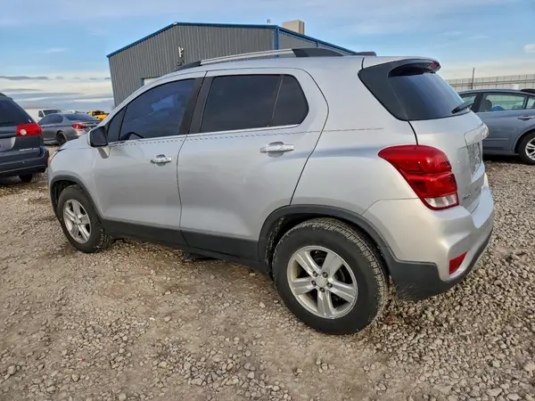 3GNCJLSB7HL214578 2017 CHEVROLET TRAX - Image 2