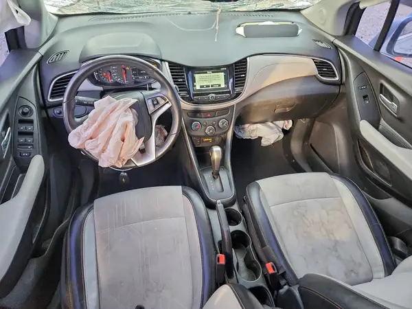 3GNCJLSB7HL214578 2017 CHEVROLET TRAX - Image 8