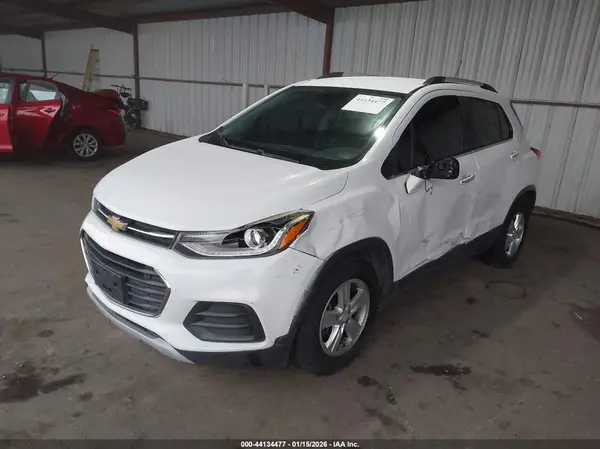 3GNCJLSB7HL227122 2017 CHEVROLET TRAX - Image 2
