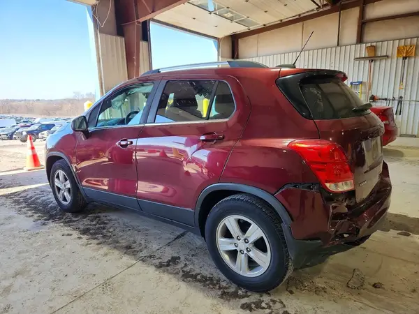 3GNCJLSB7HL235267 2017 CHEVROLET TRAX - Image 2