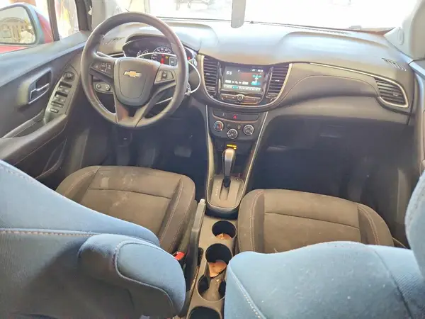 3GNCJLSB7HL235267 2017 CHEVROLET TRAX - Image 8